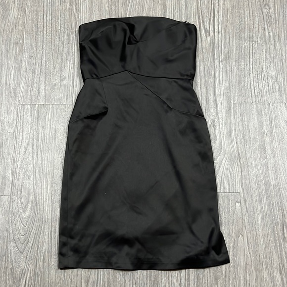 BCBG Sweetheart Strapless Semi Formal Dress
